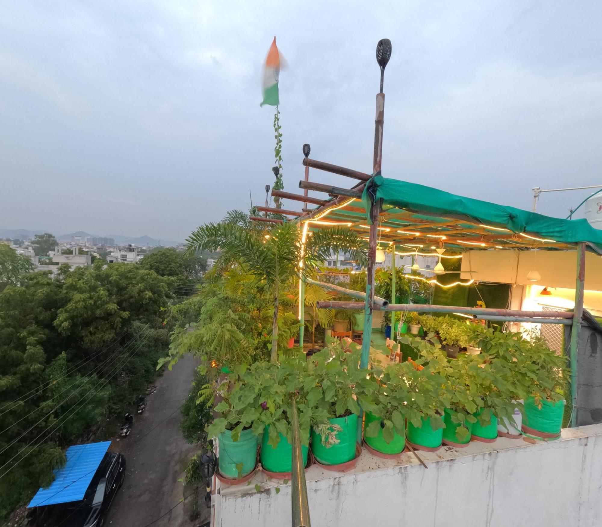 Ferienwohnung Choudhary White House Udaipur Exterior foto